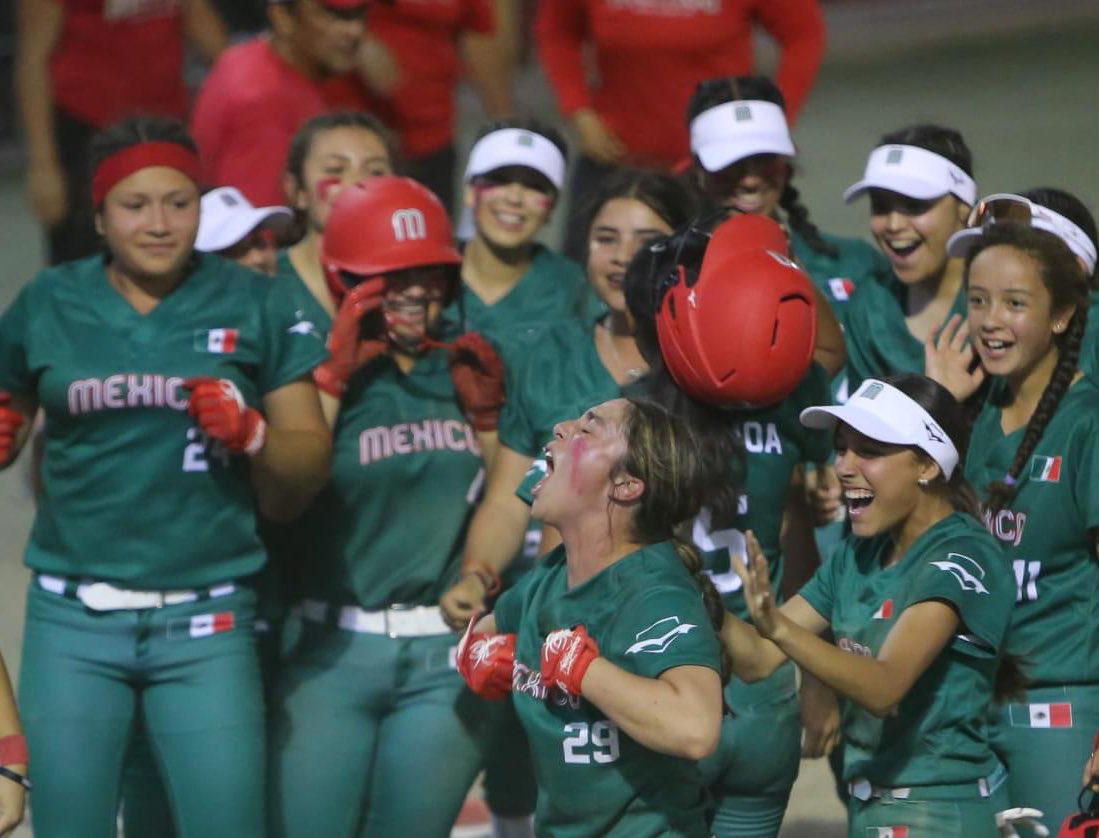 luisaraujo_hdz's tweet photo. Pase lo que pase México U15 ya esta en el mundial. 

Con el triunfo de hoy ante Brasil 🇧🇷  México 🇲🇽 se ganó el boleto para el MUNDIAL en Tokyo, Japón en Oct 2023🇯🇵

¡Sigamos difundiendo el softbol y beisbol en todos sus niveles! #WBSC https://t.co/f38xTJRrMK