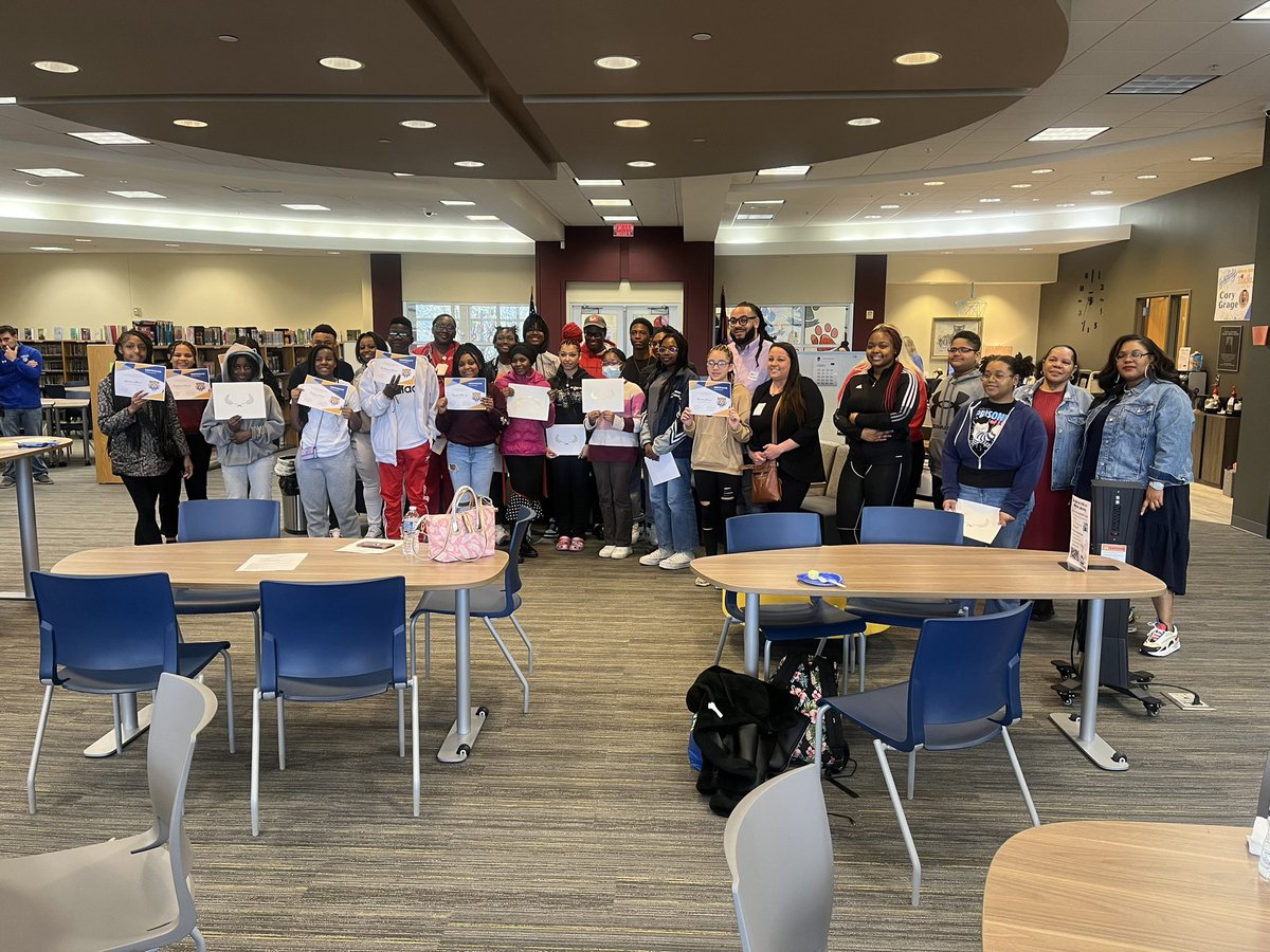 Dr. Thomas Dittrich Jr. tweet media