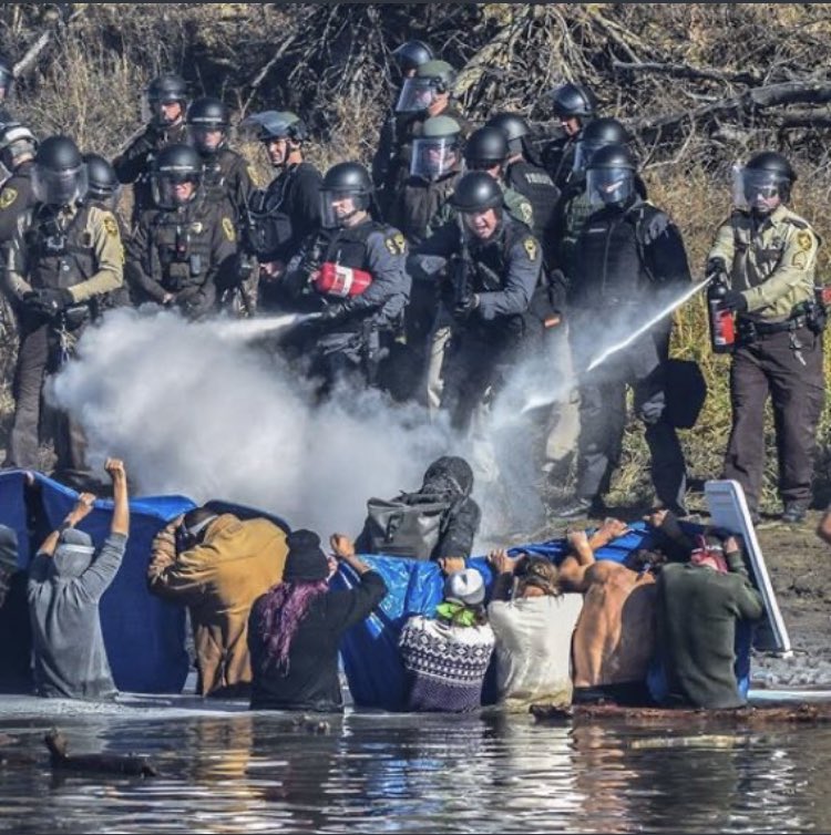 GrownRoom's tweet photo. Obama Administration response to peaceful protests: https://t.co/0IxETkk7fX