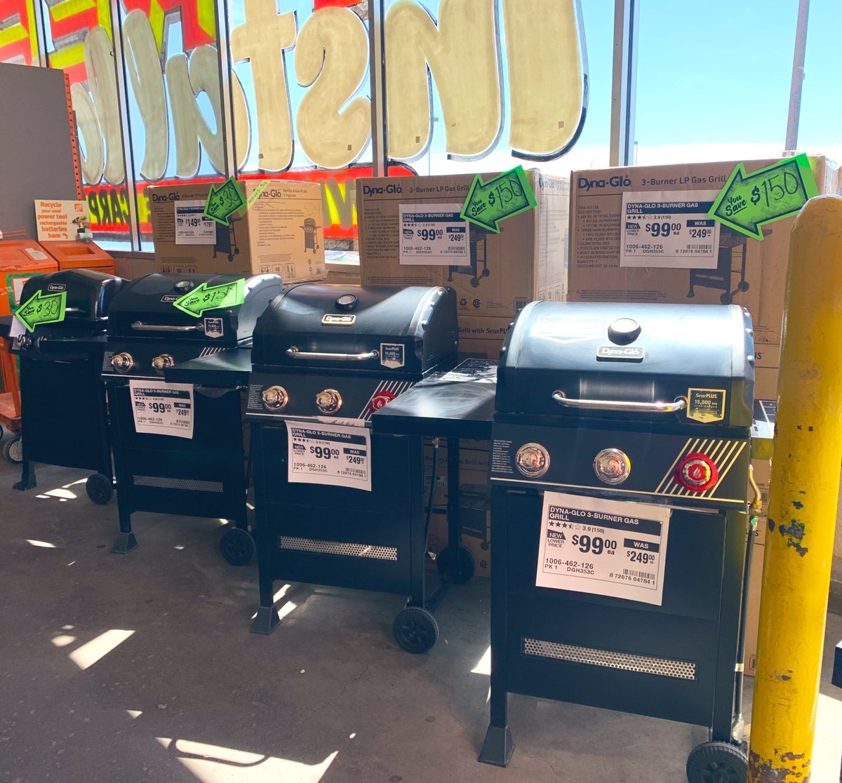 mattjensen93's tweet photo. Need a grill? We are ready to sell ya one and some add ons! Great job @jessthomas_2205 and team. Bring on the spring season for grill selling! #westisbest #Grills #grillingtools #Traeger #Weber #Loco https://t.co/NhjjcQN94g