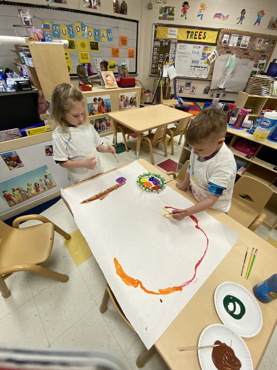 MrsSmuda's tweet photo. On Work Together Wednesday + Artsy Thursday we painted trees to kick off our new study. #WeekOfTheYoungChild #TreeStudy #BarnegatInspires @LMDS_preschool https://t.co/5HHLkiZnds