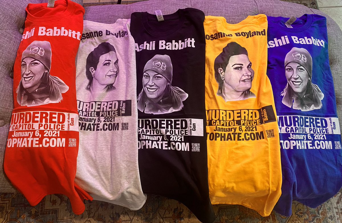 JennyTexas1's tweet photo. 🇺🇸I went clothes shopping! Now to decide on what to wear tomorrow 🤔 Get your tshirt at https://t.co/c8ut2rqz6b 🇺🇸 @4Ashli1 #AshliBabbitt #RoseanneBoyland #BenjaminPhillips #KevinGreeson #J6LivesMatter https://t.co/FroqSF1yrB