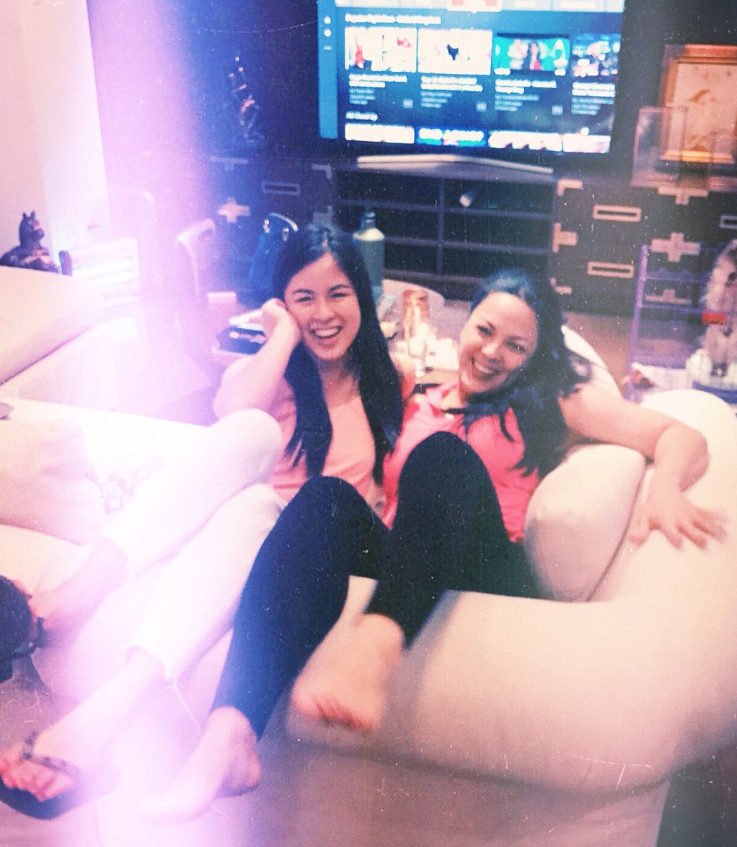 serenegail's tweet photo. Happy Birthday, Ate KC! ๐
#KissesDelavin https://t.co/yXGkE7begi