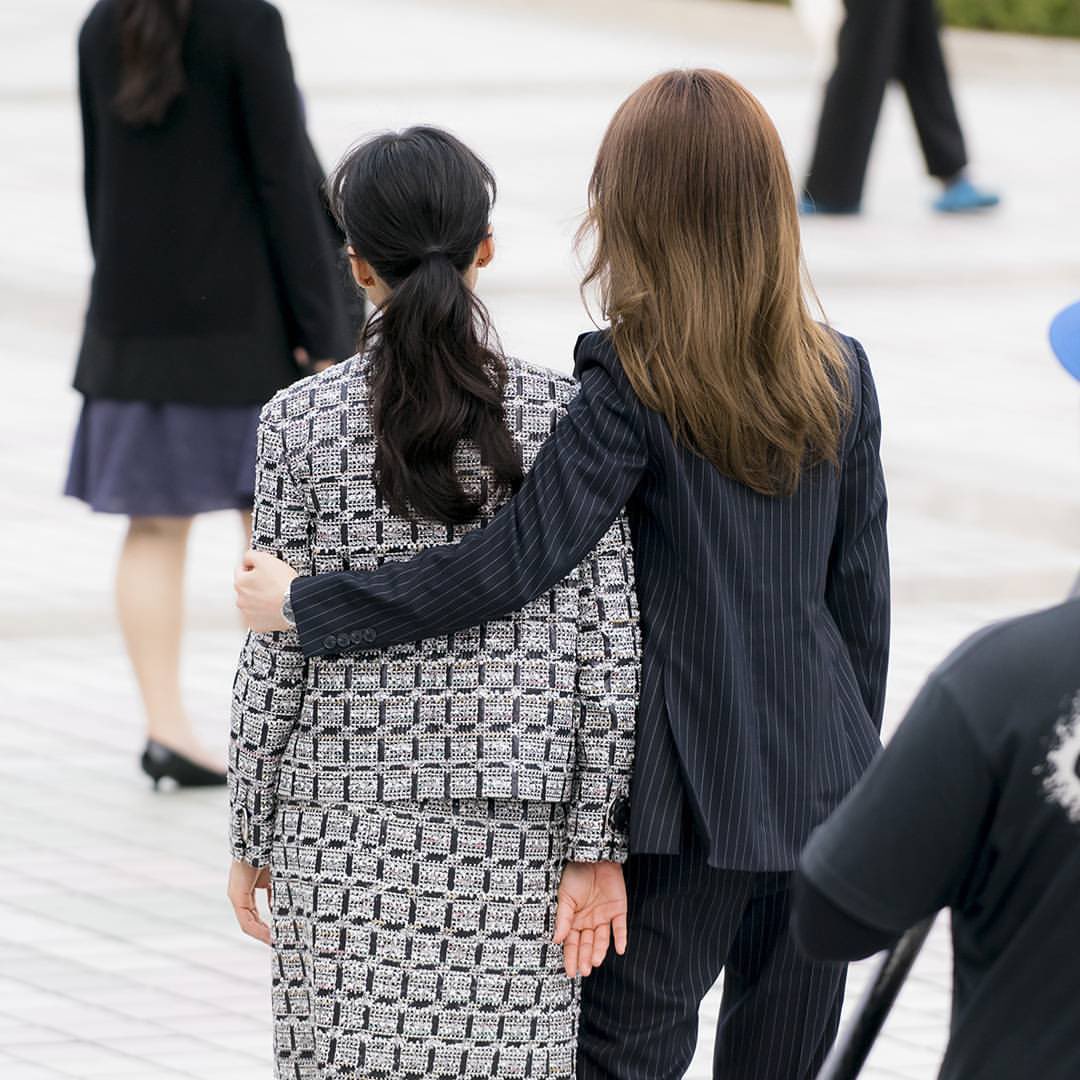 이게어디서말햇던거지.. 하드에잇기만하고아무기억에도없는이인터뷰는뭐지.. 계속곁에있고싶다고생각했어요? 현실단혜경뭐지..