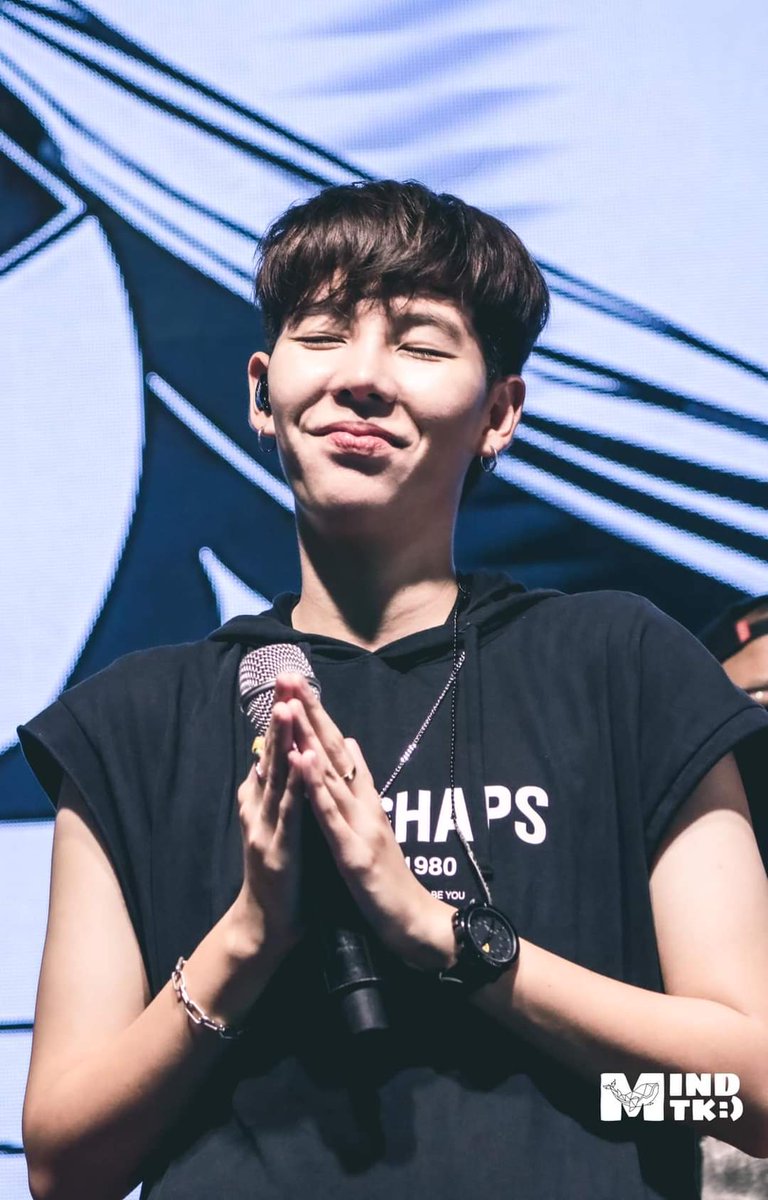 SrakaewWaraporn's tweet photo. ฟอลเค้ามาหน่อยเถอะน๊าาาาา 💛💚 #แลกฟอลเทรนด์นุ๊กปาย https://t.co/JVQA3fZfH0