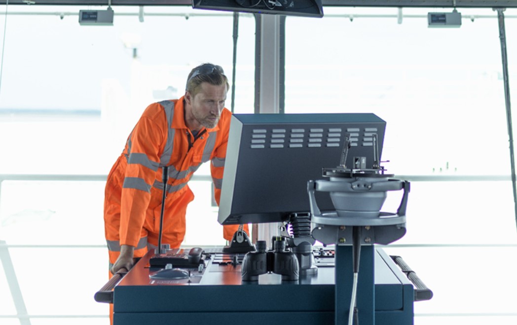 PortalPortuario's tweet photo. Lloyd’s Register adquiere 50% del software de cumplimiento de horas de trabajo y descanso ISF Watchkeeper - https://t.co/POz3h4quxy #LloydsRegister #ISFWatchkeeper #Softw https://t.co/tdWewJ1XqV