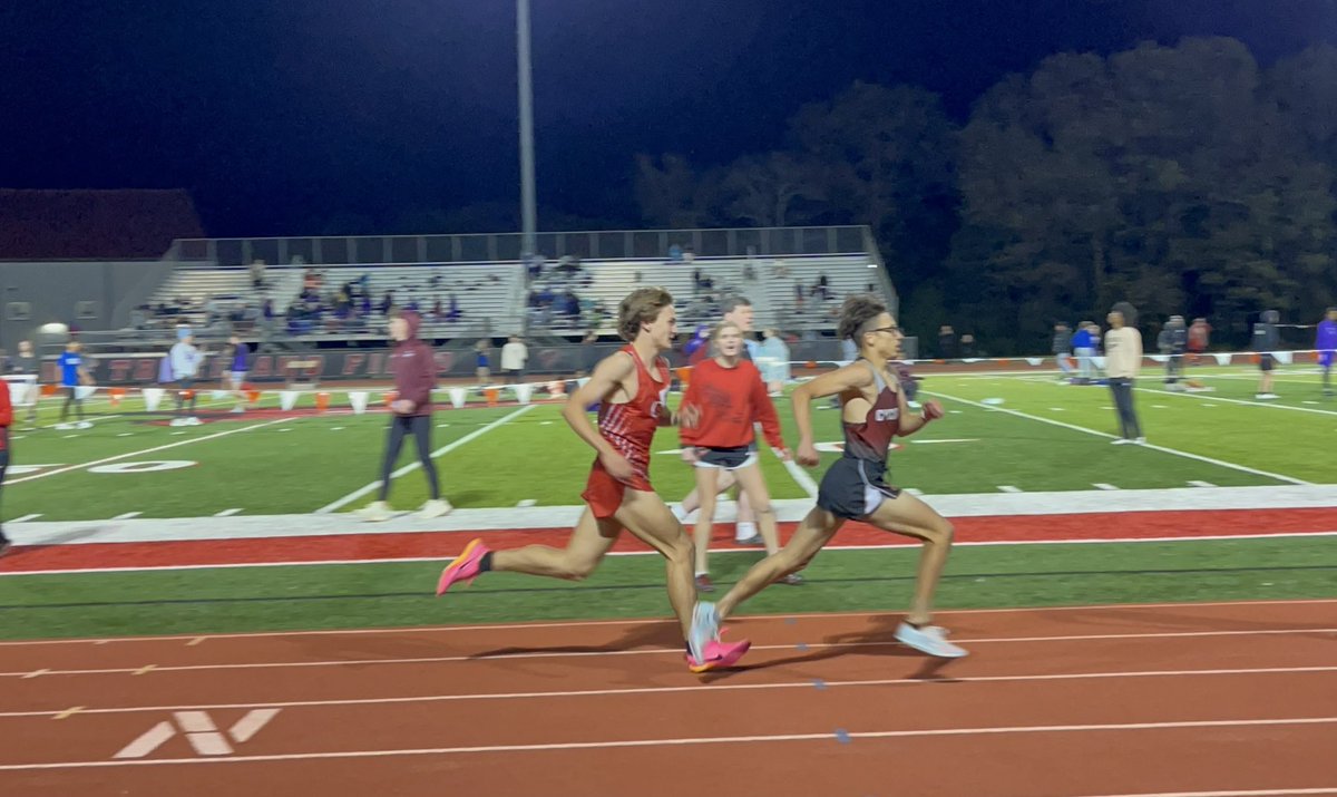 PaulDRivera1's tweet photo. Home Meet @RHS_cyclones Mile Time 4:36 and 800m 2:08. 400 split 56. Our team got the win. #Cyclones #arkansas #russellville #trackandfield #sports #track #run #outdoor #fun https://t.co/dWl4XNooxs
