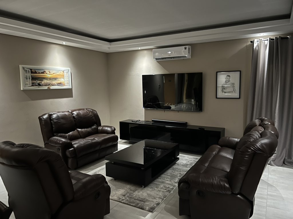 ShikaleA's tweet photo. With a touch of brown and black. This project been too personal and I can say. I HAVE GOT A PLACE TO CALL HOME https://t.co/jj2AppCO1Y