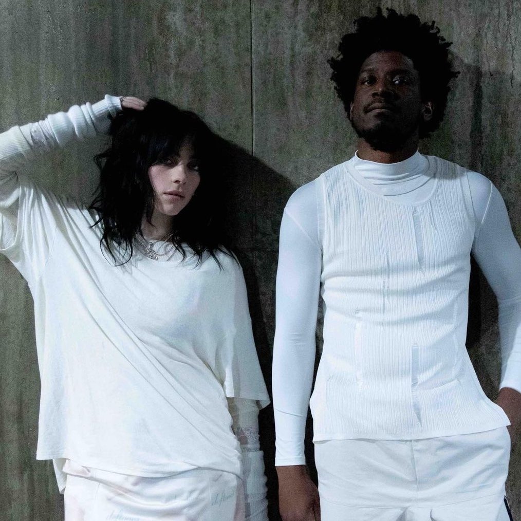 InfoBillieBR's tweet photo. ELES! Billie Eilish e Labrinth fotografados para "Never Felt So Alone". https://t.co/Nu0KwMUJuQ