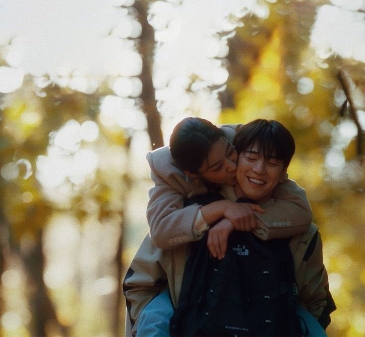 dramasdetails's tweet photo. Ost fav/Vilão fav/Bromance fav / Casal sec fav
Marque alguém pra fazer o mesmo 

@hooncoffe https://t.co/aqNP64YB0y