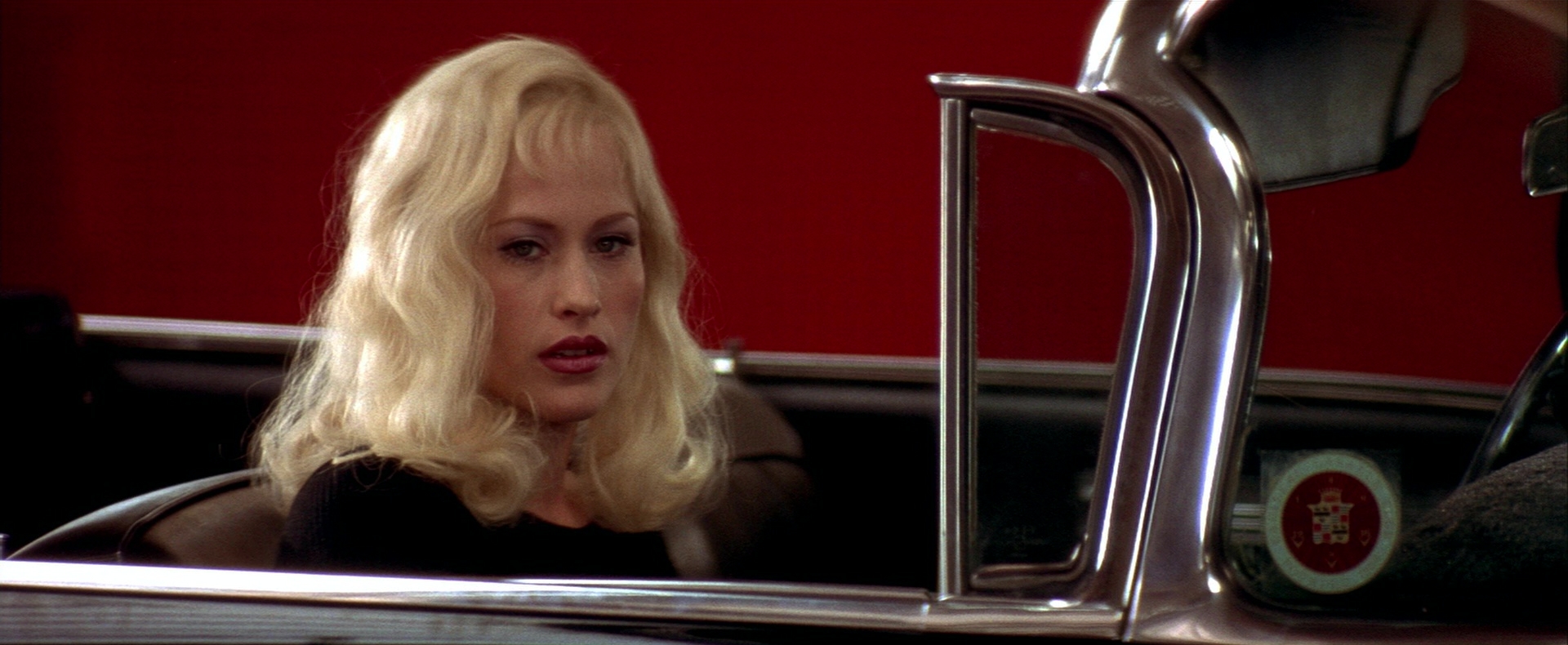 [ \"This Magic Moment\" by Lou Reed playing ]

Happy Birthday, Patricia Arquette! 