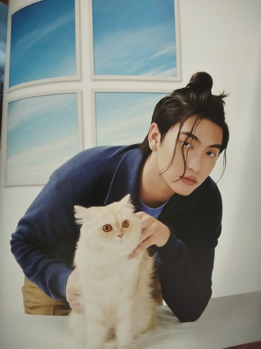 maiismay's tweet photo. Boss Chaikamons interview with Pet Hipster Magazine (Issue No. 56 Dec 2022) 

-a thread- 
#bosschaikamon
#ShawtyBoss https://t.co/k7PQUySUJB