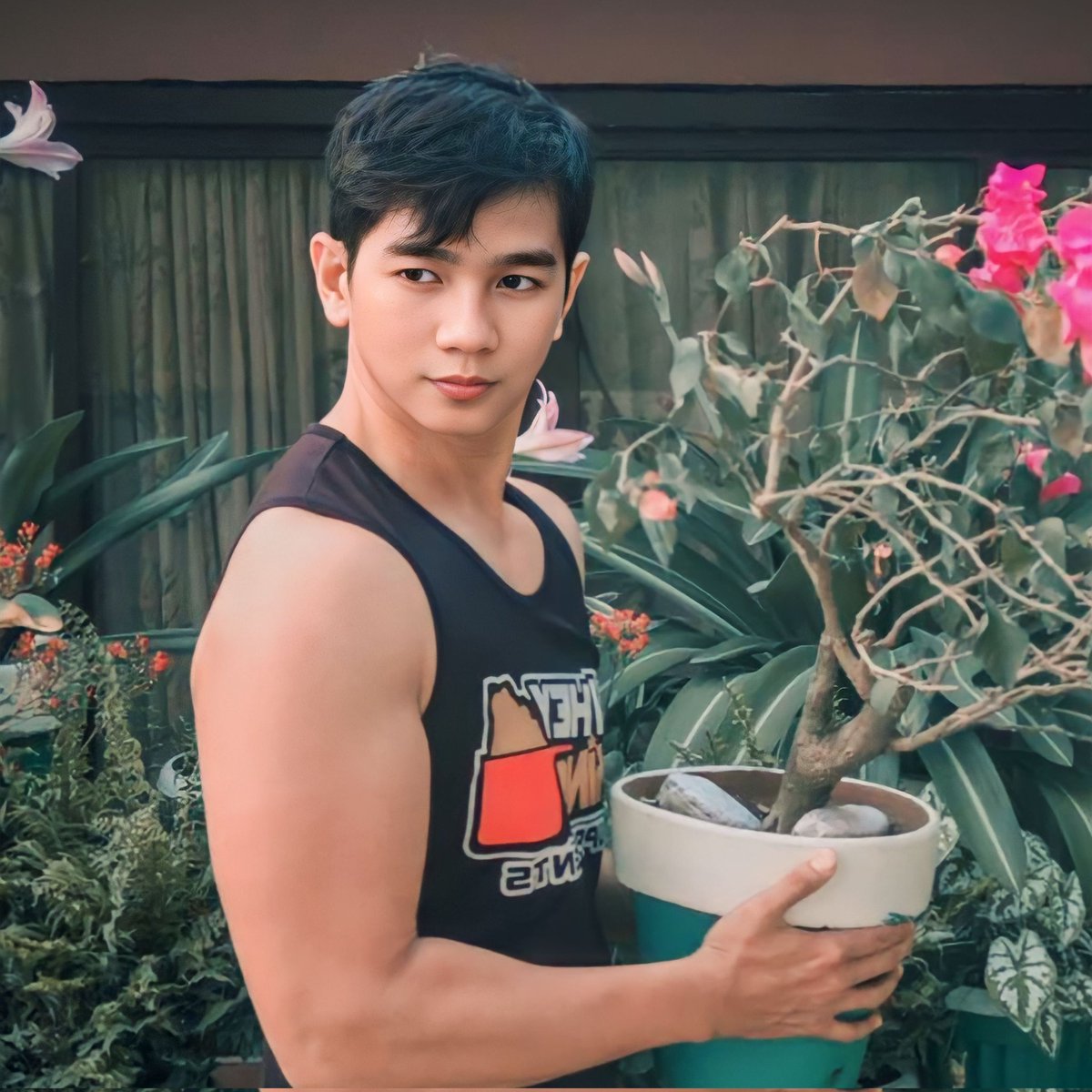 masterxcelsior's tweet photo. #NewProfilePic #cashmaster #findomdrains https://t.co/RnU3afFYb3