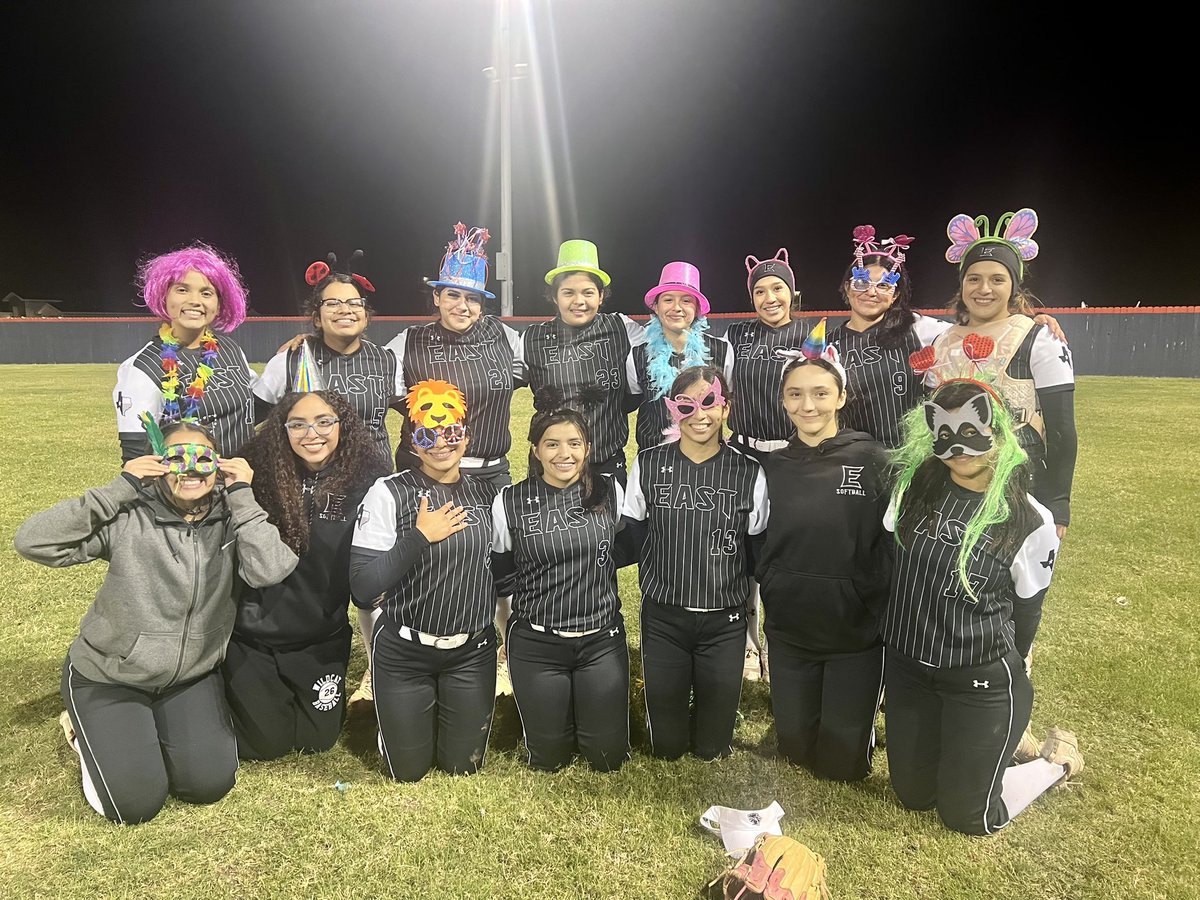 WEHS SOFTBALL tweet media