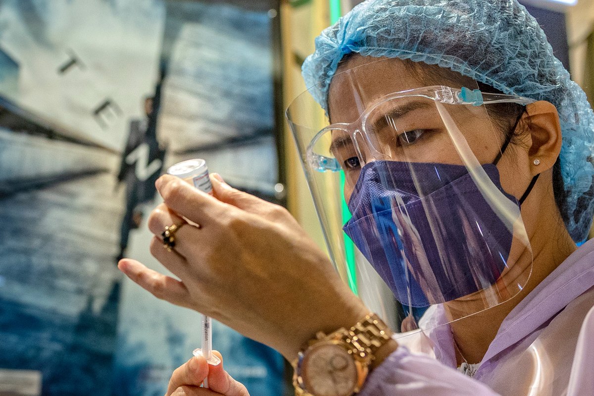 Together, we can better ensure that everyone has access to quality health services, regardless of their income or social status. #InvestInHealth

This #WorldHealthDay see how the <a href="/WorldBank/">World Bank</a> is helping countries achieve #UHC2030 &amp; improve #HealthForAll. wrld.bg/sRVf50NCIqp