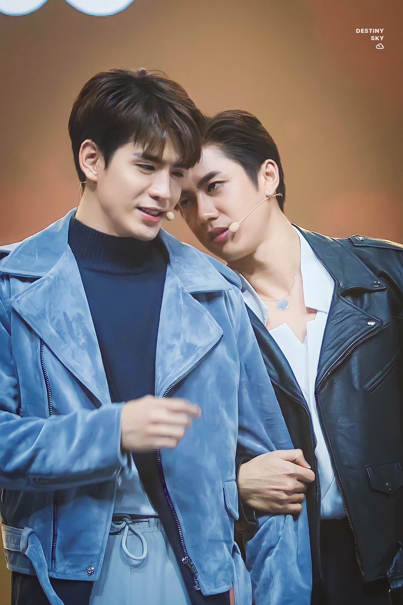 chotmongkhansit's tweet photo. #JF_HelloFriday
#jf_fanconที่จนป่านนี้ยังหาทางออกไม่เจอ
#คุณชาย_แจมรชตะxฟิล์มธนภัทร
#หมายักษ์กับเเมวน้อย
#พีช_แพร
อะไรก็แล้วแต่เราเป็นฟคที่เป็นพี่สาว ที่รักในแบบที่เขาเป็นไม่ว่าฐานะอะไร✌️🤟❤️รักและซัพพอร์ตเสมอ https://t.co/AEBJ32LtwB