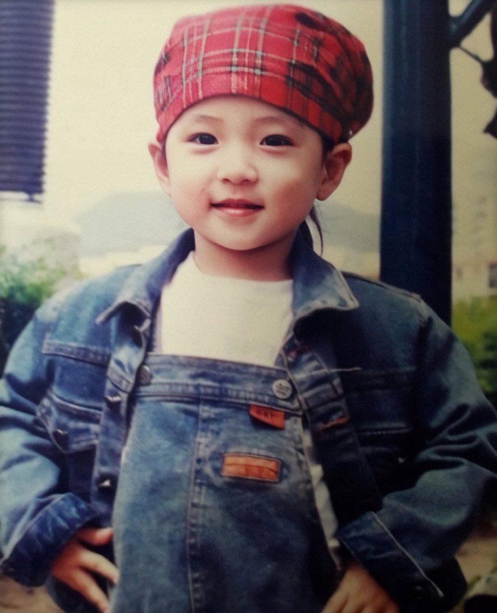 527v_v's tweet photo. 청청필승이라고 https://t.co/APMR7KHn6H