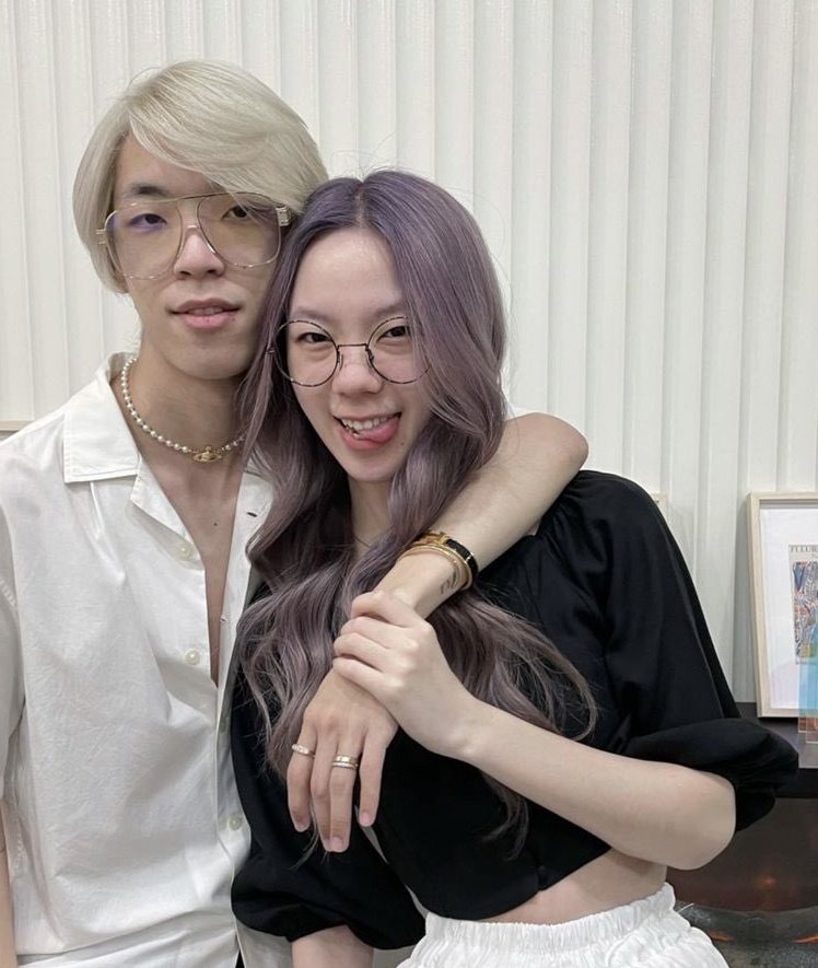 PhenShipperPTHC's tweet photo. นิยาย พี่น้องแห่งปี
รอแก้อีกซักเดือน เพราะตอนเดียวจบและเป็นตอนยาว ใครสนใจพร้อมเพย์ เดมมาเป็นแรงขับเคลื่อนได้นะจ๊ะ  เสียสละ => เพื่อนได้อ่านนิยายไวขึ้น
อักขระ 96,113+ และหลังเพิ่มบทบางบทเข้าไปน่าจะถึงแสนแน่นอน 
เว็บบอร์ดที่จะลงเป็น blogger ไม่ก็ WordPress แล้วแต่ที่ไหนฟังชั้นเยอะ https://t.co/IaNnLFKlwC