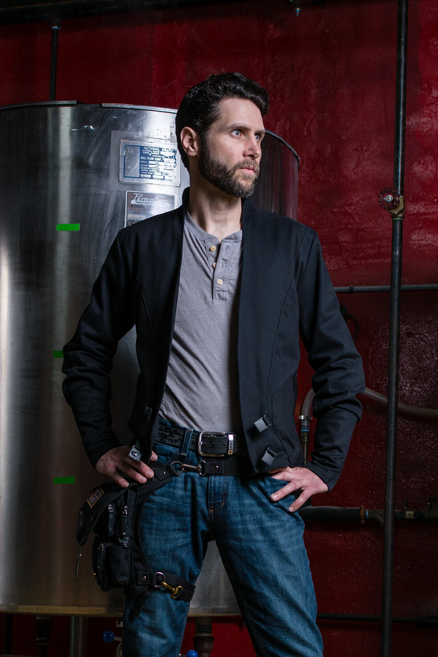 VolanteDesign's tweet photo. Are you team Ninja or team Samurai? Show your love for sword and honor with the Ronin or stealth and Shadows with the Chuunin and Chuunin Crop.

➡️ https://t.co/O7QCbl9d03 ⬅️
#Mensfashion #motojacket #cropjacket #darkwear #ninja https://t.co/Hxx6jedmT6