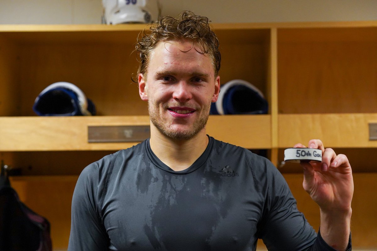 Avalanche's tweet photo. Adding to the history books 📚 

#GoAvsGo https://t.co/DoBovHLW3g