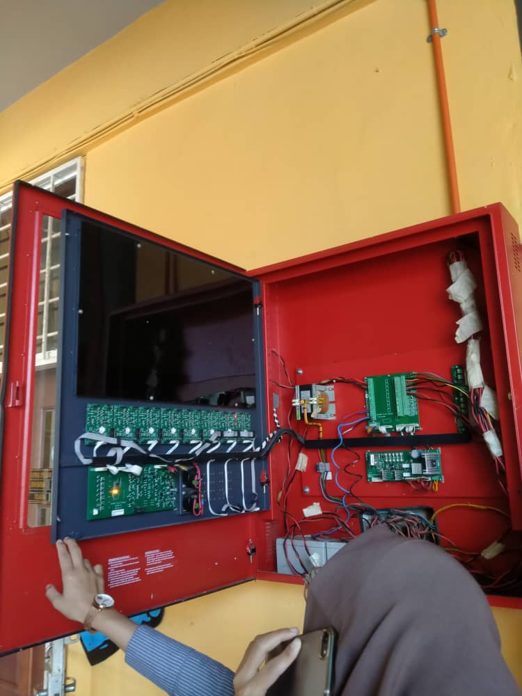 danialjkrckm's tweet photo. KHAMIS : 6/4/2023
- Mengikuti Encik Suhardi dan Puan Fayyadhah ke Kolej Vokasional Sungai Petani bgi pemeriksaan sistem pencegah kebakaran sedia ada
@EnCiK_JM1
@JKRCKMKedah
#internfebjun2023
#ckmkedah https://t.co/3OOC6vpxeF