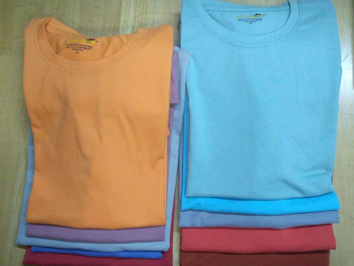 prasad7784's tweet photo. We have these Plain tshirts with different colours we also do customized print plz inbox us Or call this number 8220783459 https://t.co/wUQBXtsqFi