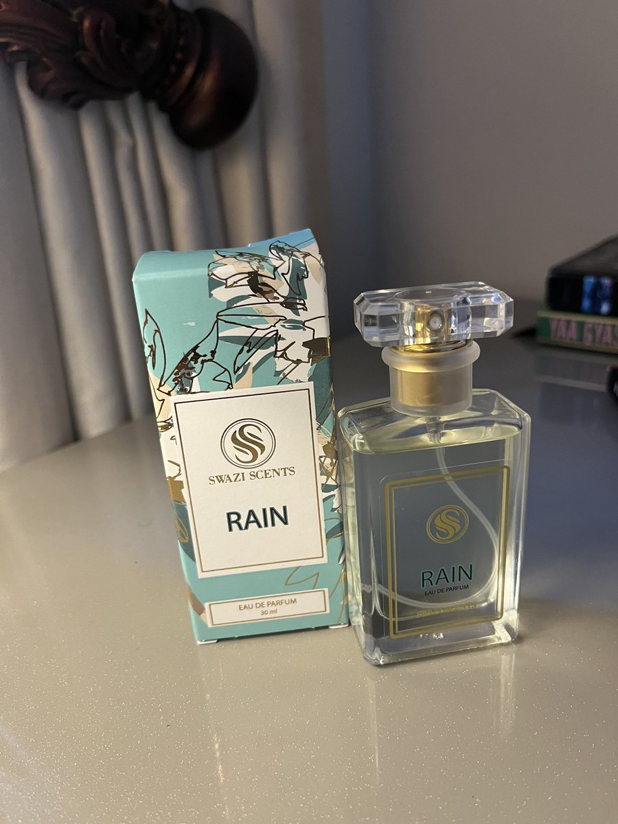 LaSukuta's tweet photo. Everyday I fall in love with the products that are made locally. I found a full counter of Swazi Scents fragrances at Dala Spaces this week. There are 5 different ones and this one was my favorite. EmaSwati really are making nice things for us and I love it for us💕🌸👌🏾 https://t.co/nocSAMf16i