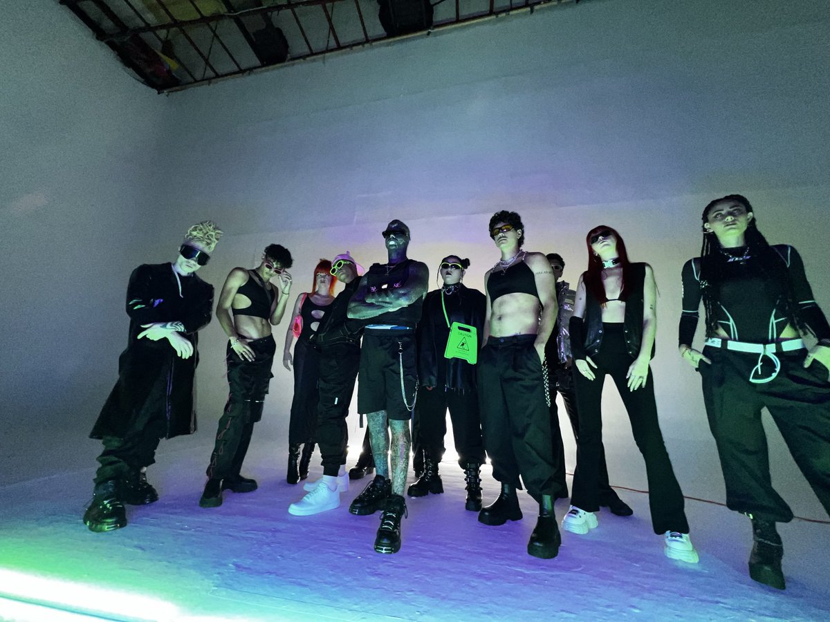 cromagency's tweet image. LIKE 🖲️ Si quieres ser parte de 
CROM AGENCY ⚙️🌐👽 🧰