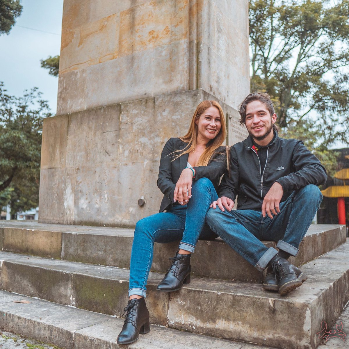 When Natalia was first diagnosed with cervical cancer, all she could think about was what would happen to her kids if she couldn't beat the disease.

Discover her story:
youtu.be/LDEmlG1_wRw

#cervicalcancer #HPV #documentary #conquercancer #cancerawareness