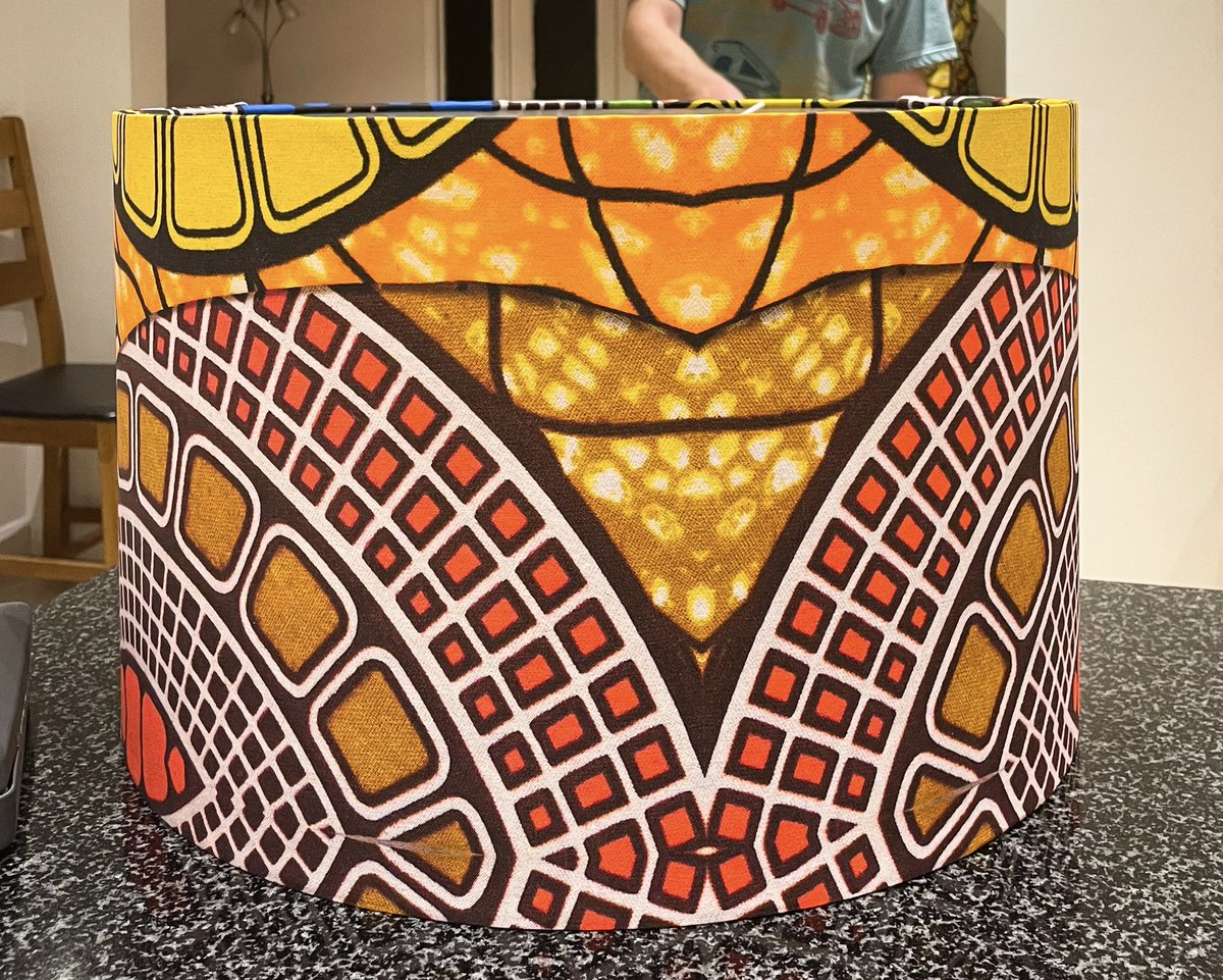 akuawood's tweet image. I need a bigger table at this stage in my life.  
This size and particular lampshade is a one-off with our signature fabric.
#availablesoon #earlybiz #sheabuttercottage #ukmakers