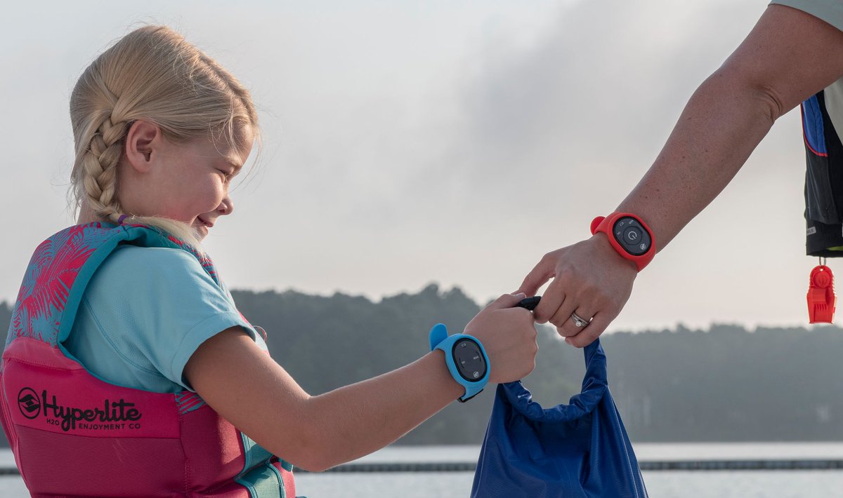 SafeBoatCouncil's tweet photo. Gear up for the best boating season ever! Make sure all members of your crew wear a life jacket and always use an engine cut-off switch. Learn more: https://t.co/8LPsLJd3dI
@ACRARTEX @BoatingCampaign @fellmarine #1stMate #CoastKey #SafeLakes #safeboating #lifejacket #ecos https://t.co/MqFCiN6IYU