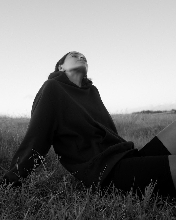 hynm's tweet image. メイド・イン・カナダにこだわるブランド、ボディ オブ ワーク。スエットの常識ががらりと変わります。
#FASHION
#BodyofWork
houyhnhnm.jp/news/709159/