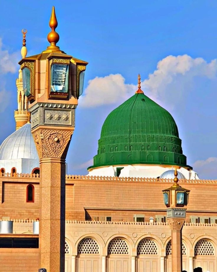 حدیث شریف❤️
جوشخص جمعہ کےدن عصرکی نمازکےبعداپنی جگہ سےکھڑاہونےسےپہلےیہ درودشریف80مرتبہ پڑھے:
أللّٰهم صلِّ علٰی محمَّدِ نِ النَّبِيِّ الْأُمِّيِّ و علٰی آلِهِ و سَلِّمْ تَسْلِیْماً
اُس کے80سال کےگناہ معاف کردیےجاتےہیں اور اُس کےلیے80سال کی عبادت کاثواب لکھاجاتا ہے۔
(القول البدیع)