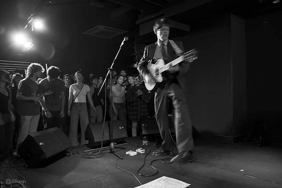 Y estas de Temerario Mario del mismo día. Tampoco se si tienen cuenta en twitter. Van de 2 veces. <a href="/ColectivoLaika/">Colectivo Laika</a> <a href="/CientoceroSala/">Sala Cientocero</a>