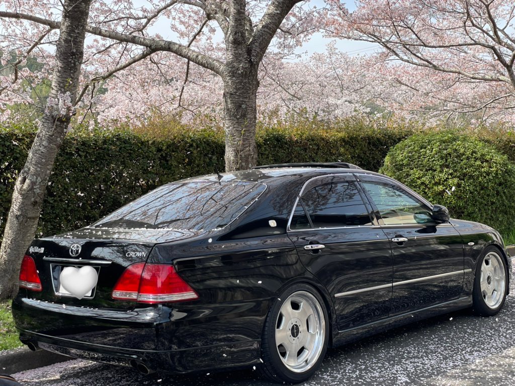 _jkun_1015's tweet photo. 愛車と愛犬🐕と桜🌸

#CROWN
#GRS182
#ロイヤルサルーンg
#柴犬大好き 
#柴犬との暮らし https://t.co/SMl52ioawr