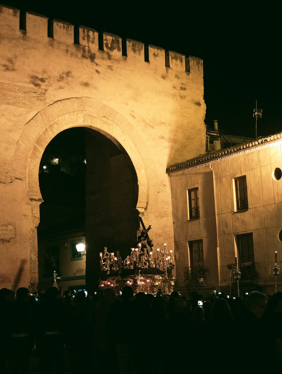 dvdai19's tweet photo. Espectacular regreso de mi @Pasionyestrella derrochando esencia de cofradía de barrio https://t.co/XriK8N857K