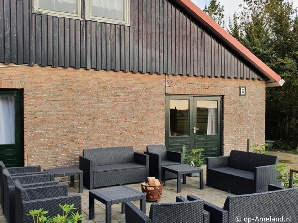 | #LastminuteAmeland #Ameland
| vakantiehuis De Kuul B
| midweek 945 Euro/9p
| ma 10/04 - vr 14/04
-
Uitwaaien op het strand van Ameland! Wandelen langs de vloedlijn en zich als echte jutter voelen! Excl. b...
-
| op-Ameland.nl/-/Vakantiehuis…