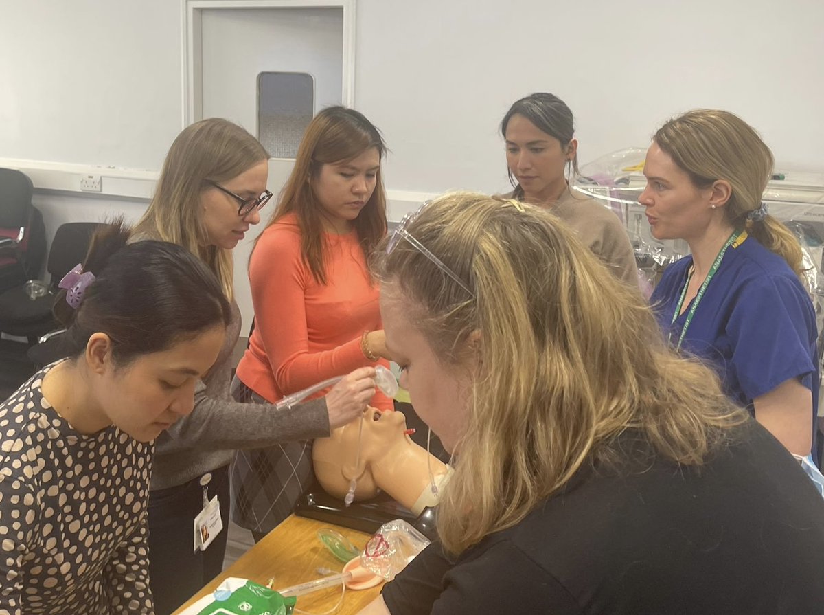 mariadiscalicau's tweet photo. A brilliant week of new beginnings at #TAPAcademy. 😀Started a new cohort of the Anaesthetic practice course and helped with Airway workshops for the new #AnaesthesiaAssociateTrainees Thank you @gunjeet99 @GSTTanaesthesia @dr_imranahmad @AnastasescuI @tompdodp @gstt https://t.co/JdXTVoIZRE