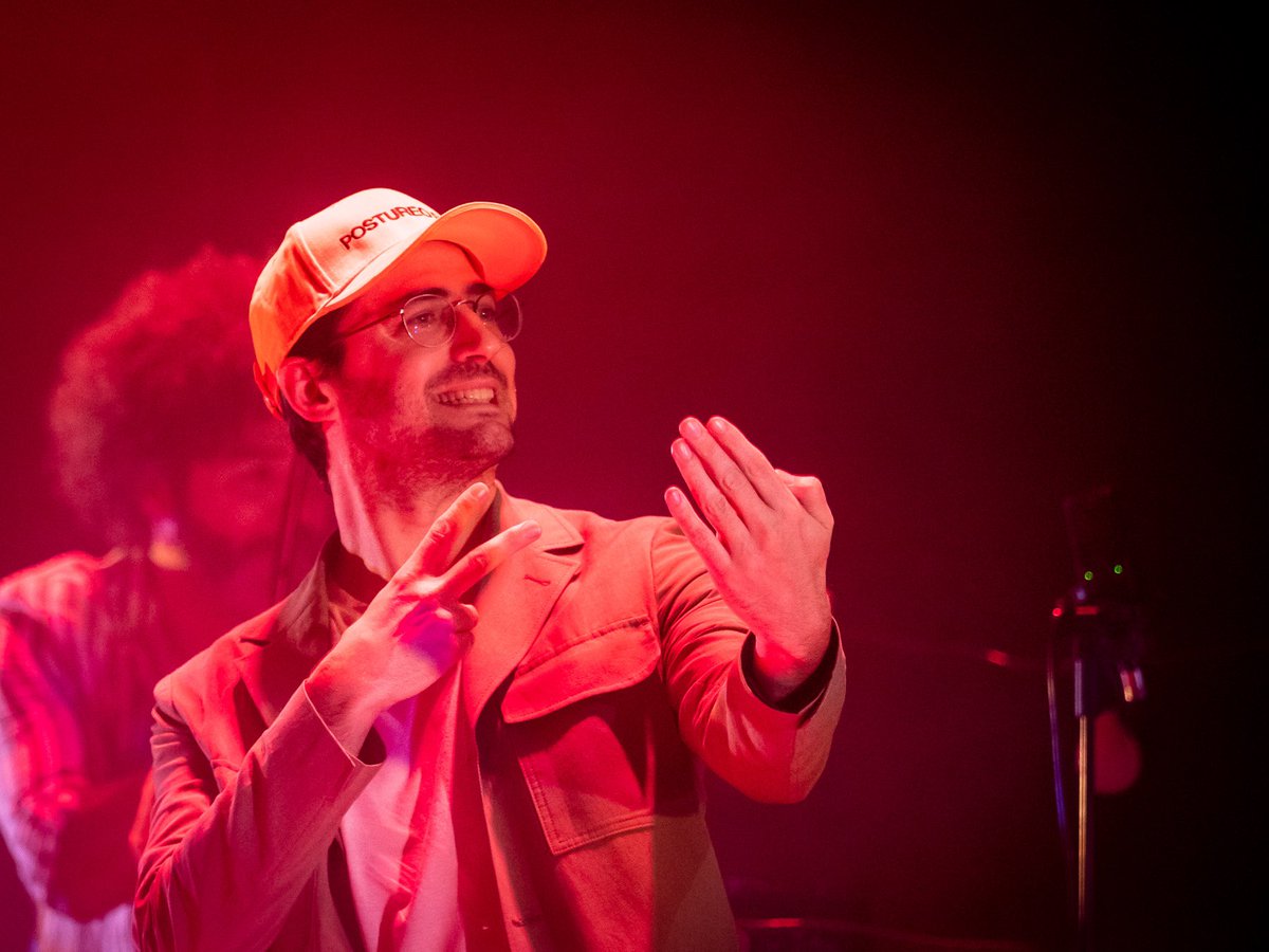 guillemromatort's tweet photo. D’aqui a una setmana estrenem #postureoreal a Barcelona!
El día 15 d’Abril a la sala Apolo! Amb la banda i sorpreses! Entrades aqui: https://t.co/JHXUn90n0F https://t.co/FGISSmLDmA