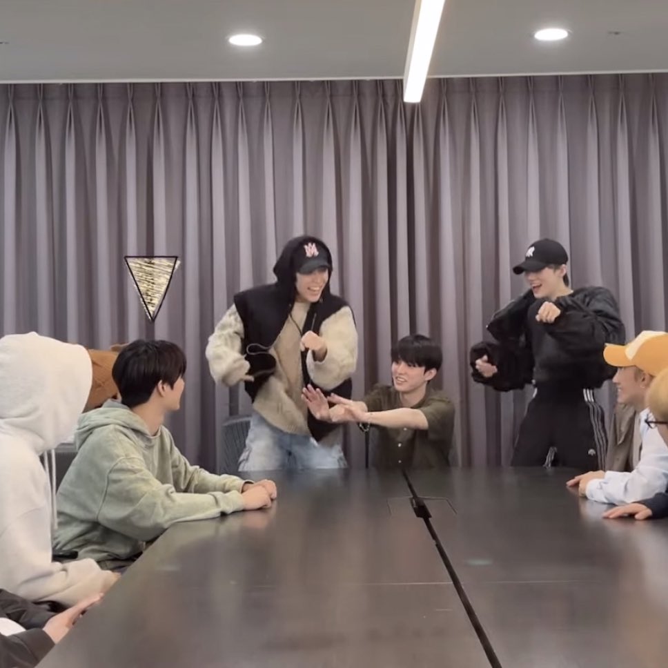✲ 쏘큐 ✲ tweet media