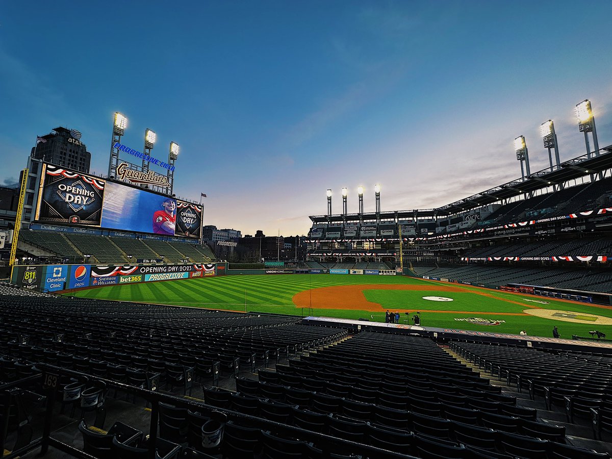cc_campbell5's tweet photo. Beautiful morning to start opening day!🙌🏼🤩

@SpectrumNews1OH https://t.co/CYKfkAic4j