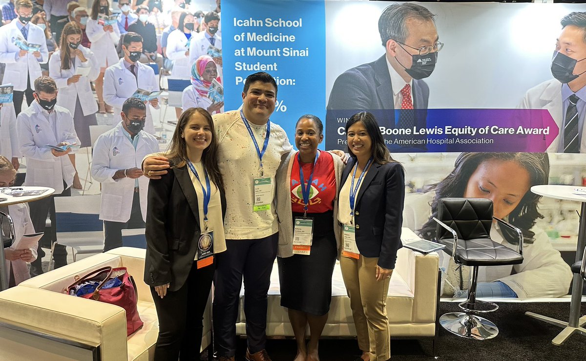 🗣️Hello future neurologists! Come say hello 👋🏽 today at our @MountSinaiNYC booth and learn about @IcahnMountSinai @MSHSNeurology! @SNMA #AMEC2023 #NeuroTwitterNetwork @BlackinNeuro @SocBlackNeuro @QueerinNeuro @WNGtweets @NMatch2023 @MtSinaiNeuroRes