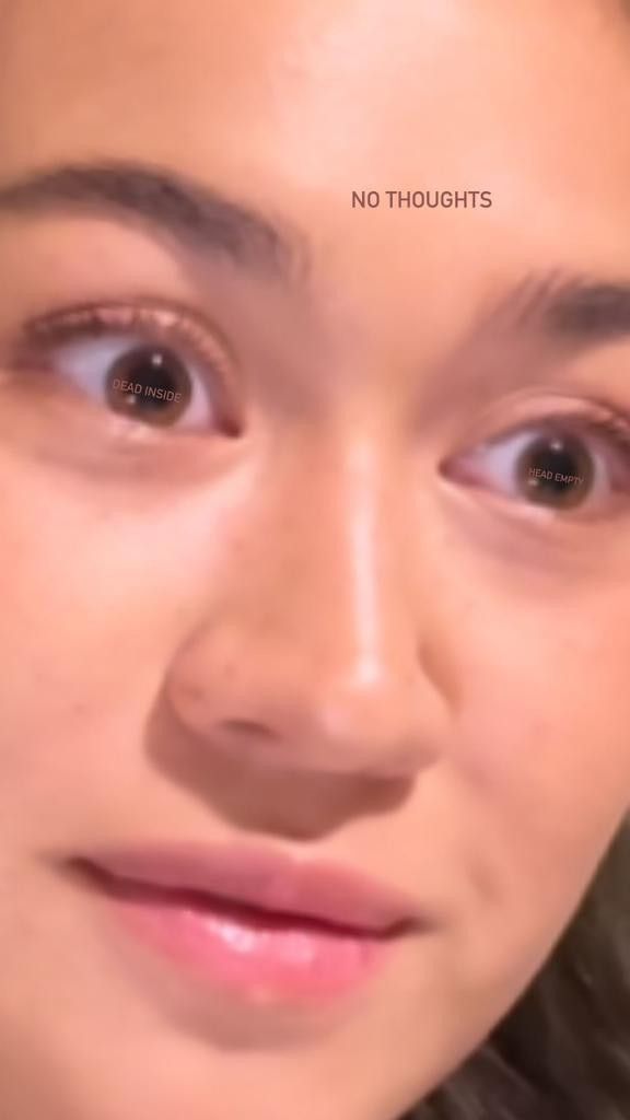 i still can't imagine being a member of the cast and accidentally finding some fanfic

#SaveWarriorNun #WarriorNun #FandomsUnited