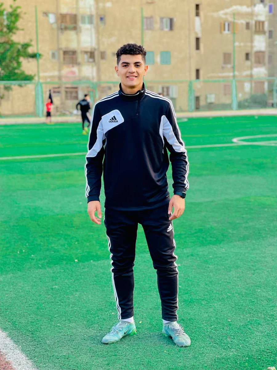 Omarbak32577208's tweet photo. * خليك فخور بنفسك الي انت مريت بيه مش قليل * 👀🖤💪 https://t.co/3zUBjIHh26