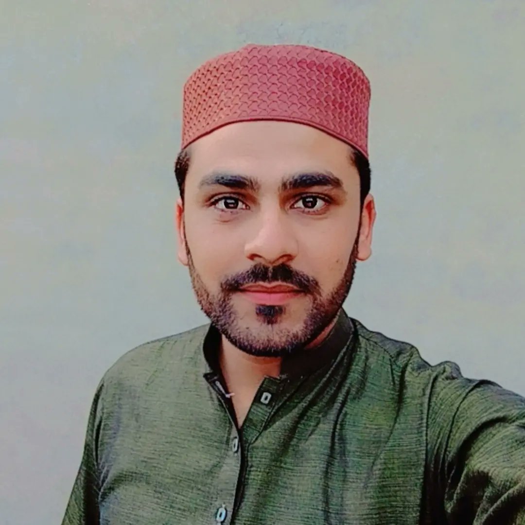 IamZohaibAbid's tweet photo. Jummah Mubarak ❤️💚

#ZohaibAbid #ZohaibWorld

📸 @iamzohaibabid https://t.co/5htGQYBgd5