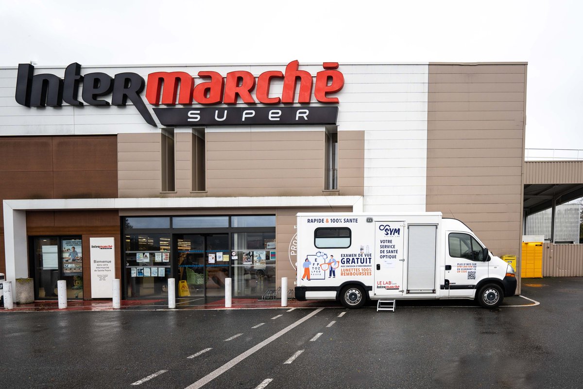 intermarche's tweet photo. 👀 La santé passe aussi par la vue !
En cette #JournéeMondialeDelaSanté, focus sur le partenariat avec #SymOptic qui contribue à préserver celle de nos clients :
😎 +3 000 personnes ont fait l’examen de vue
👉 + de 50 stands, 1 camion mobile
📍 + de 70 Intermarché le proposent https://t.co/YI4JK9XZCd