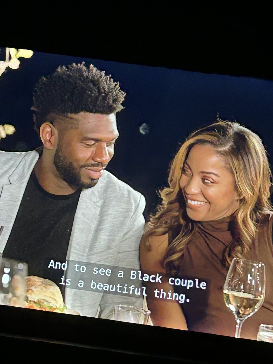 zanaduxx's tweet photo. Anytime I don’t think I can love Brett and Tiffani more they get emotional with their classy friends talking about black love and generational curses they’re breaking 😭😭😭 #LoveIsBlind #LoveisBlind4 https://t.co/xtTGSSMpU3
