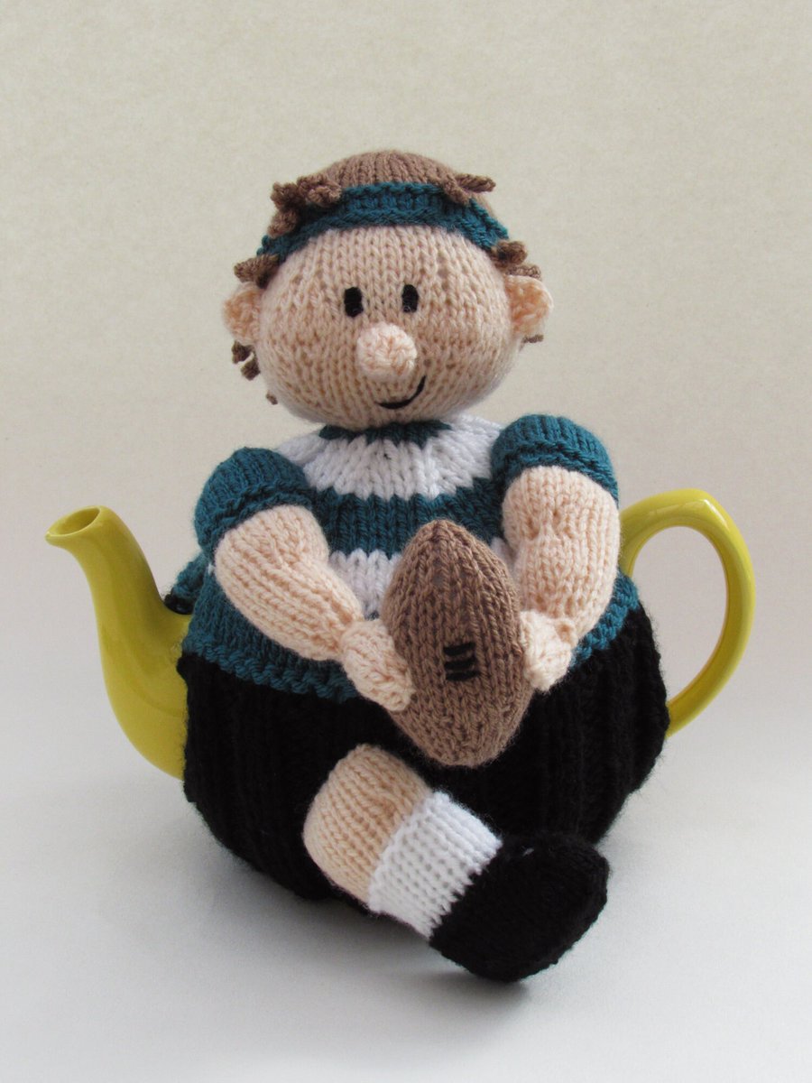 Excited to share the latest addition to my #etsy shop: Rugby Player Tea Cosy etsy.me/3KadRQs #knitting #rugby #rugbyplayer #rugbyball #vintage #sport #stripes #game #teacosy #TeaCosyFolk #Knit