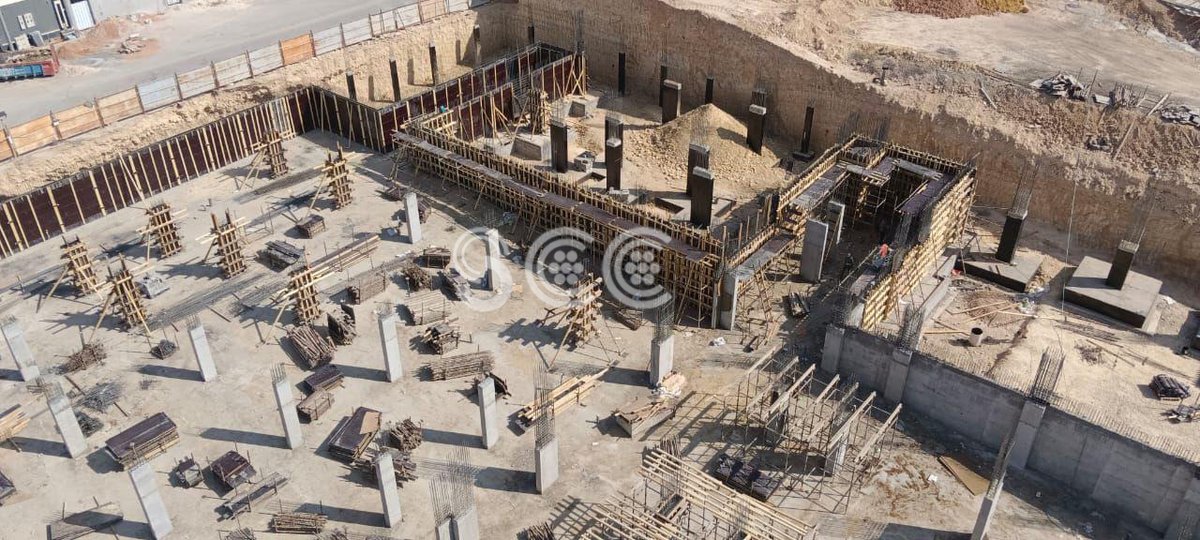 SCPT_KSA's tweet image. المشروع : مدارس التعلم  
الموقع : الرياض
 مدة العمل : تحت الإنشاء
 المساحة : 50,000  م2
 للتواصل : 
966533045976+ 
966553223035+
 info@smartcitiespt.com
 smartcitiespt.com

 #contracting #slabs #posttension #Steelers #Riyadh #SCC #بوست_تنشن #المدن_الذكية #الرياض #مقاولات