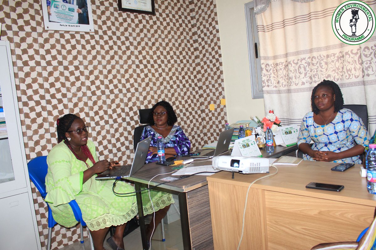 WepTogo's tweet photo. Jeudi 6 avril 2023, le Conseil d'Administration CA de WEP-TOGO  a effectué une séance de travail avec la Directrice Exécutive et la Cheffe Programme. L'objectif est d'évaluer la mise en œuvre des recommandations de l'an dernier et d'analyser le plan d'action défini.
#WEP_TOGO
#CA https://t.co/YMCdsHe2nI